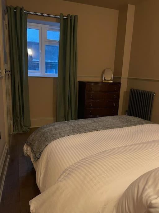 Peaceful Apartment In The Heart Of 弗罗姆 外观 照片